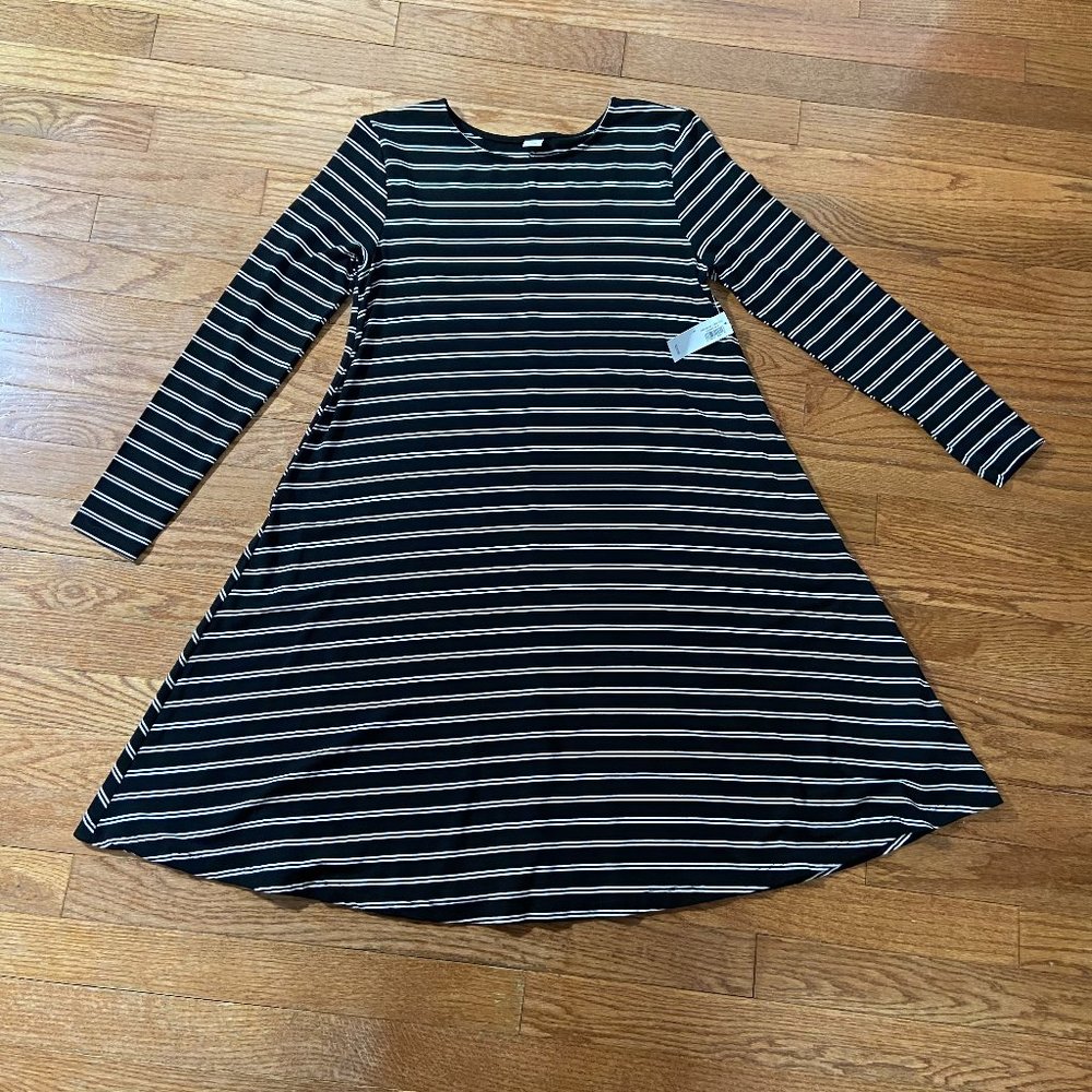 Old Navy Striped Tent Casual Dress